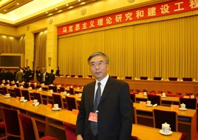 张建国